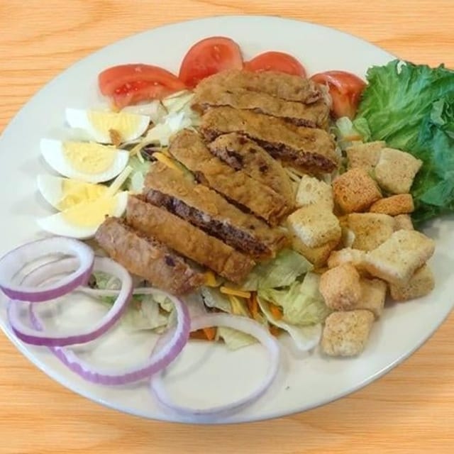 Kuntry Fried Steak Salad.